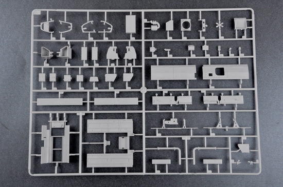 1/35 Soviet Launcher with R17 Rocket Missile Complex "Elbrus" - Hobby Sense