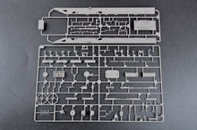 1/35 Soviet Launcher with R17 Rocket Missile Complex "Elbrus" - Hobby Sense