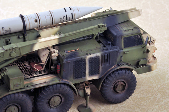1/35 Russian 9P113 TEL with 9M21 Rocket of 9K52 Luna-M Short Range Artillery Rocket System - Hobby Sense