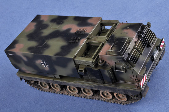 1/35 MARS Multiple Launch Rocket System - Hobby Sense