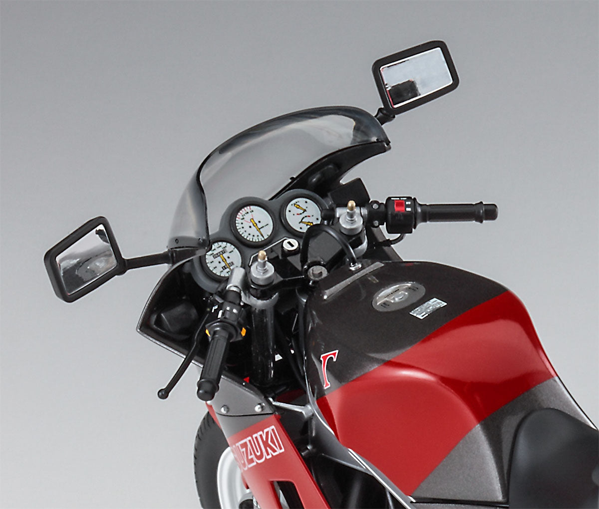 1/12 Suzuki RG400 Late Version - Hobby Sense