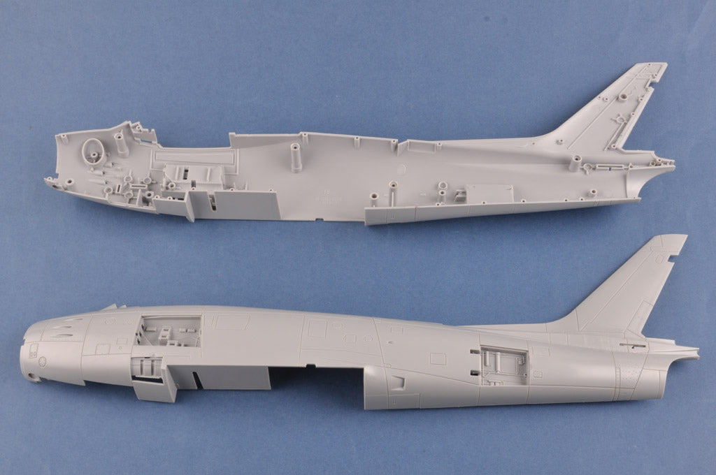 1/18 F86F30 Sabre - Hobby Sense