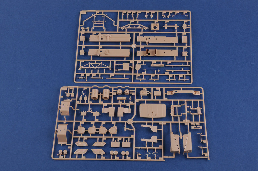 1/35 Russian KrAZ-260B Tractor with 5P85TE TEL S-300PMU - Hobby Sense