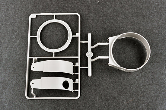 1/35 Pz.Kpfw.VI Ausf.E Sd.Kfz.181 Tiger I (Late Production) w/Zimmerit - Hobby Sense