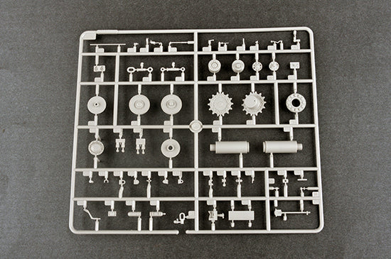 1/35 Soviet 2A3 Kondensator 2P 406mm Self Propelled Howitzer - Hobby Sense