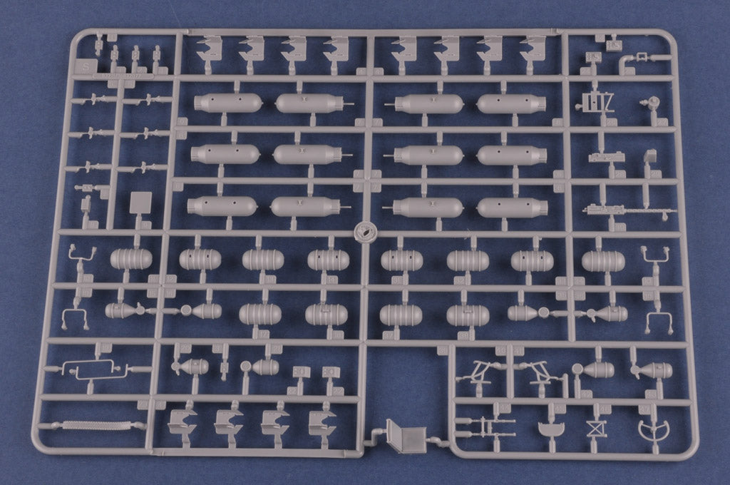 1/32 B-24J Liberator - Hobby Sense