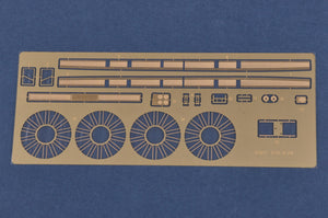 1/32 B-24J Liberator - Hobby Sense