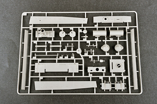 1/35 Pz.Kpfw.VI Ausf.E Tiger I (Medium Production) w/ Zimmerit - Hobby Sense