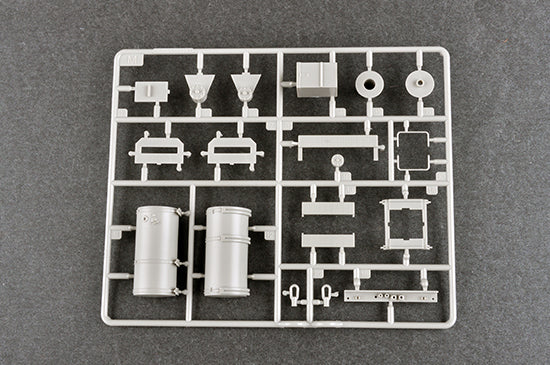 1/35 M983A2 HEMTT Tractor with M870A1 Semi-Trailer - Hobby Sense