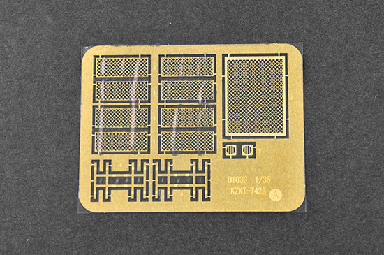 1/35 Russian KZKT-7428 Transporter with KZKT-9101 Semi-Trailer - Hobby Sense