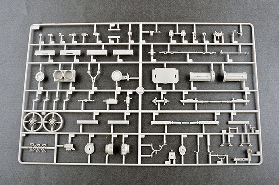1/35 MAZ7313 Truck - Hobby Sense