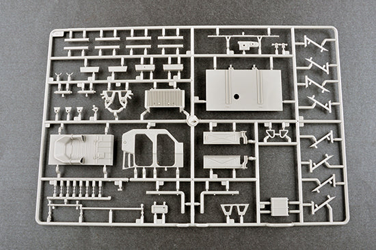 1/35 MAZ7313 Truck - Hobby Sense