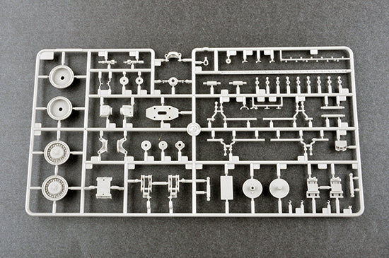 1/35 MAZ7313 Truck - Hobby Sense