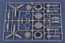 1/32 B-24D Liberator with Full Interior - Hobby Sense