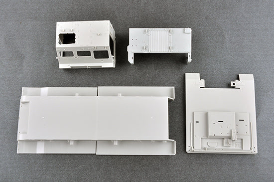 1/35 M4 Command and Control Vehicle (C2V) - Hobby Sense