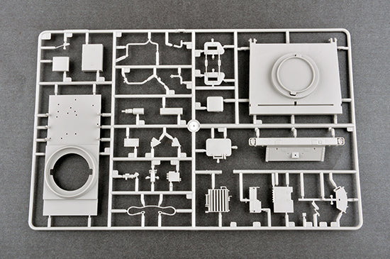 1/35 M4 Command and Control Vehicle (C2V) - Hobby Sense