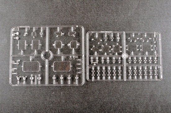 1/35 M1142 HEMTT Tactical Fire Fighting Truck - Hobby Sense