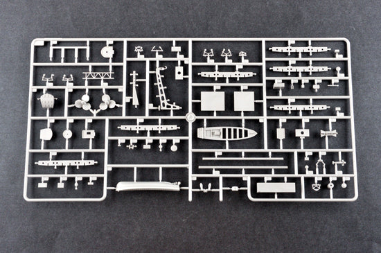 1/200 USS Hornet CV-8 - Hobby Sense