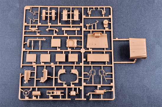 1/35 M923A2 Military Cargo Truck - Hobby Sense