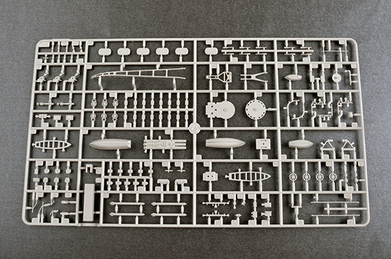 1/200 German Battleship Scharnhorst - Hobby Sense
