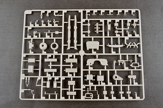 1/35 Soviet BTR 152K1 APC - Hobby Sense
