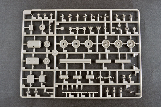1/35 Soviet BTR 152K1 APC - Hobby Sense