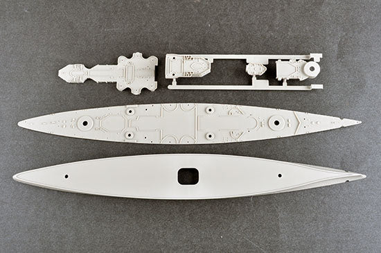 1/700 German Scharnhorst Battleship - Hobby Sense