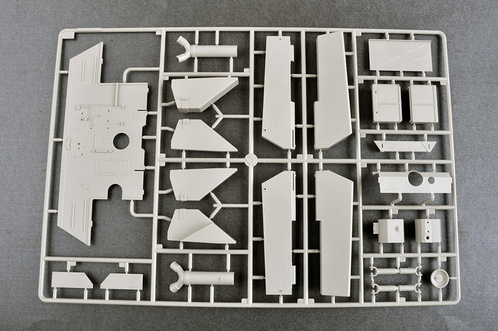 1/16 German Sd.Kfz 173 Jagdpanther Early Version w/Full Interior - Hobby Sense