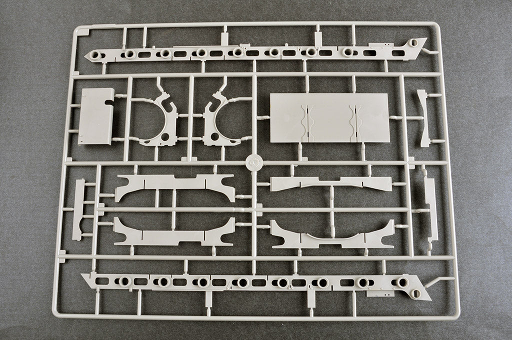 1/16 German Sd.Kfz 173 Jagdpanther Early Version w/Full Interior - Hobby Sense