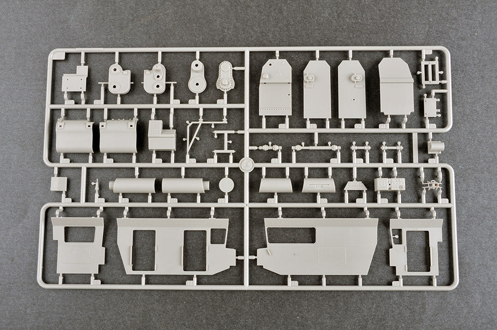 1/35 15U175 TEL of RS-12M1 Topol-M ICBM Complex - Hobby Sense