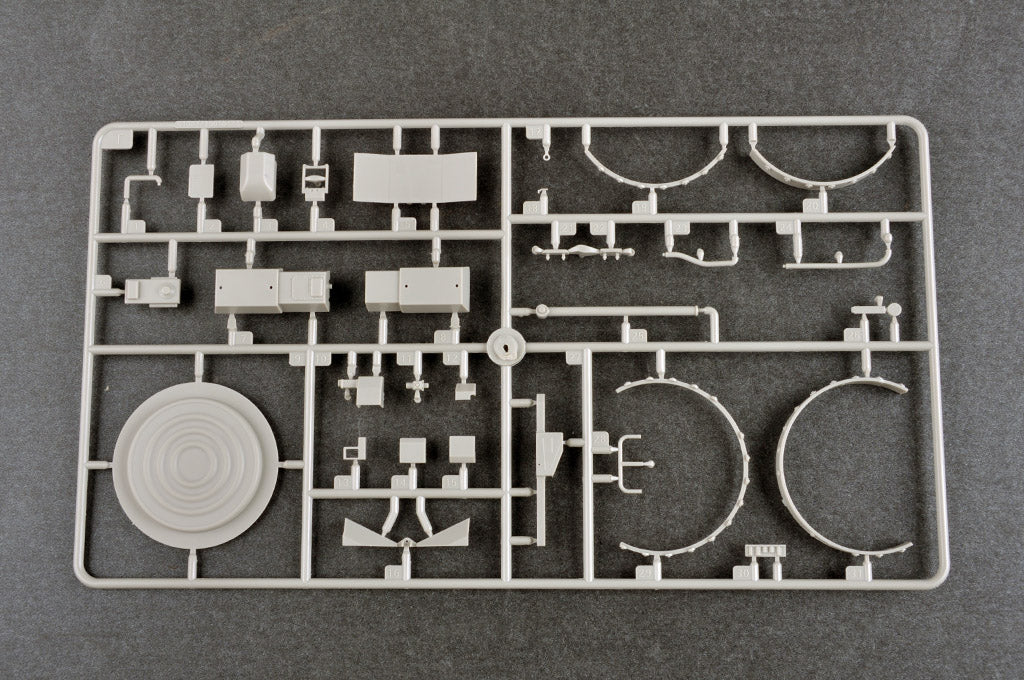 1/35 15U175 TEL of RS-12M1 Topol-M ICBM Complex - Hobby Sense