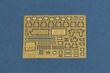 1/35 French R35 with FCM Turret - Hobby Sense