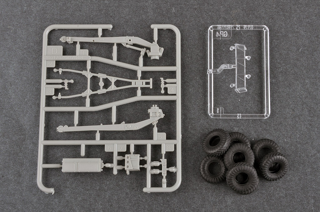 1/72 Russian 9P113 TEL w/9M21 Rocket of 9K52 Luna-M Short-Range Artillery Rocket System FROG-7 - Hobby Sense