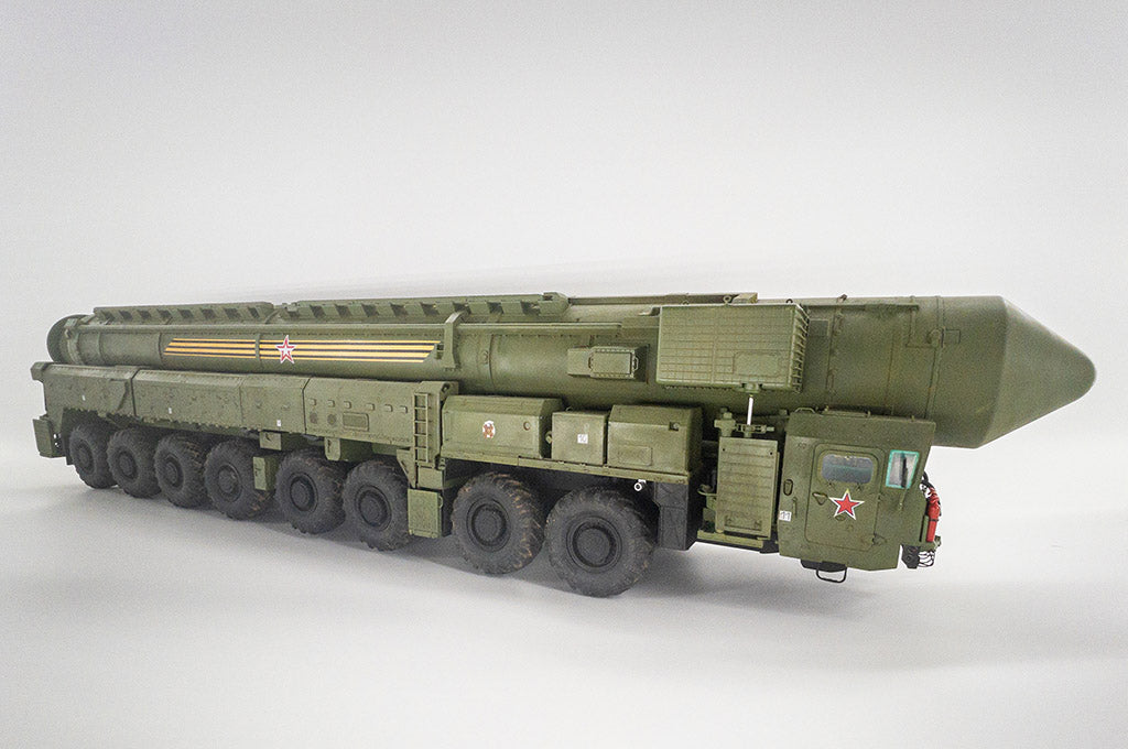 1/35 15U175 TEL of RS-12M1 Topol-M ICBM Complex - Hobby Sense