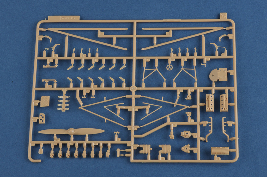 1/35 Fieseler Fi156 D1 Storch - Hobby Sense