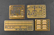 1/35 MAZ 545 Transporter with CHMZAP-5247G Semi-trailer - Hobby Sense