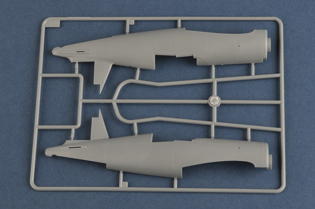 1/48 F4U 1D Corsair - Hobby Sense