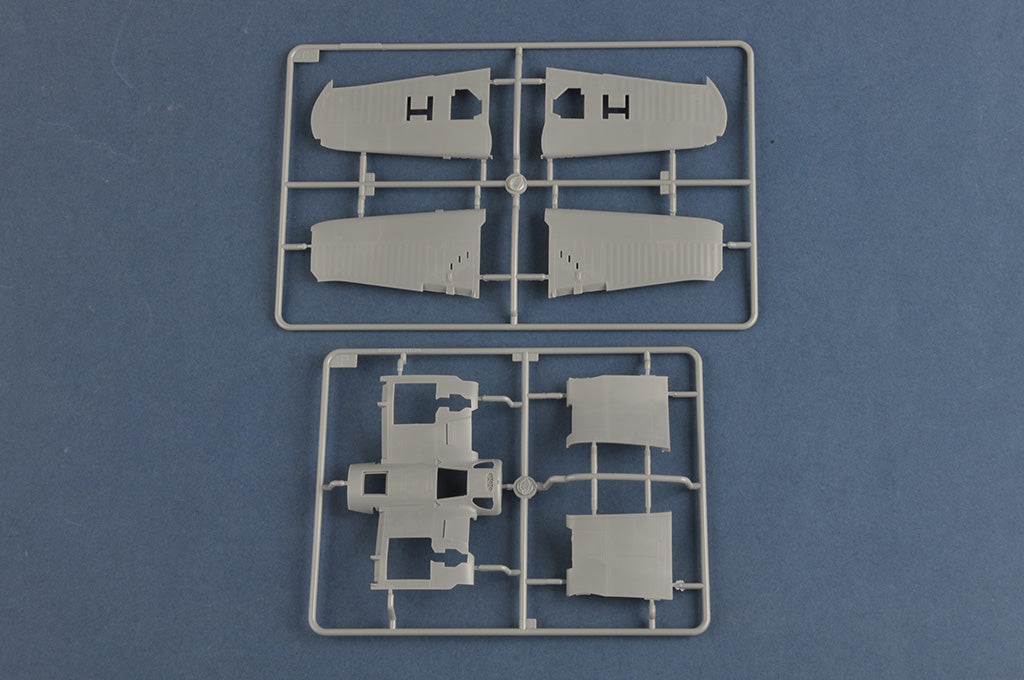 1/48 F4U 1D Corsair - Hobby Sense