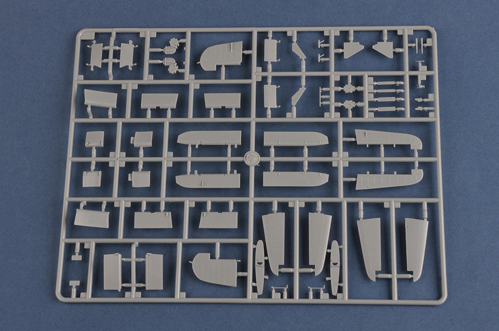 1/48 F4U 1D Corsair - Hobby Sense