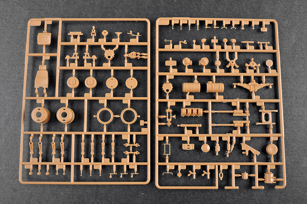 1/35 BAZ 6403 with ChMZAP-9990-071 Trailer - Hobby Sense