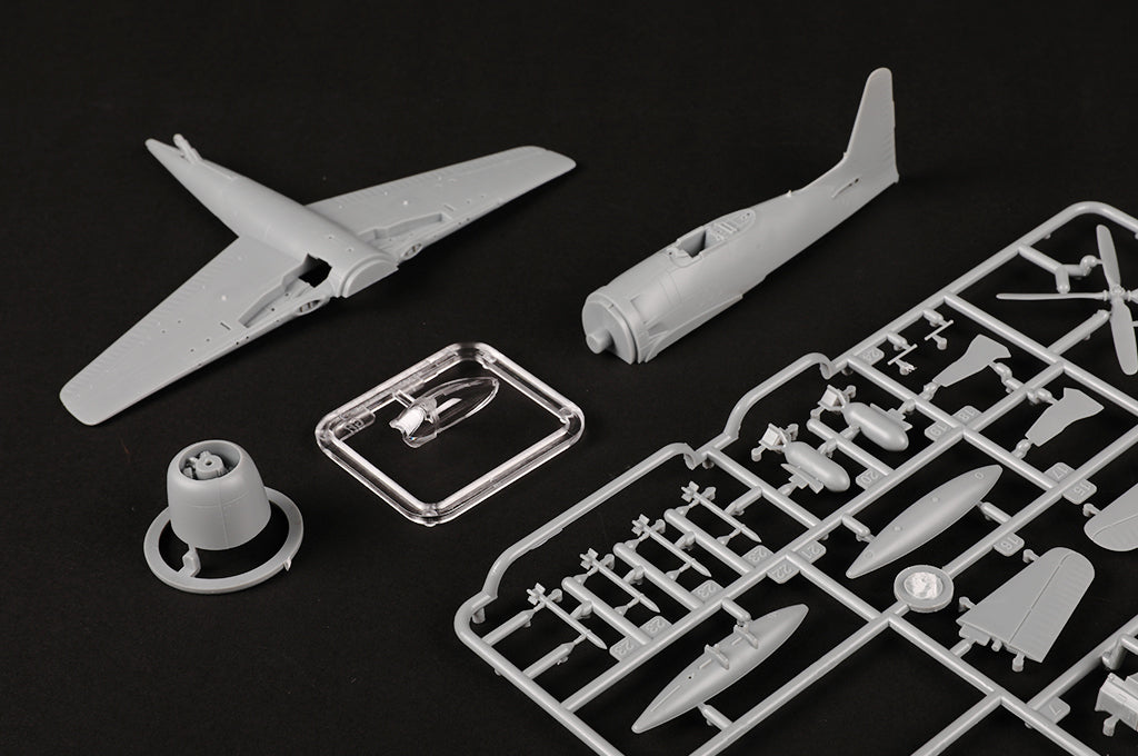 1/72 F8F2 Bearcat, easy kit - Hobby Sense