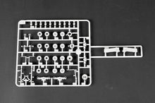 1/72 MAZ 537G Late Production type with MAZ/ChMZAP-5247G Semitrailer - Hobby Sense