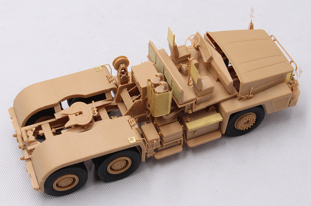 1/35 Scammell Commander with 62 tonne Crane Fruehauf Semi-trailer - Hobby Sense
