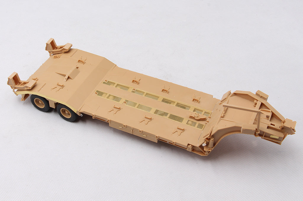 1/35 Scammell Commander with 62 tonne Crane Fruehauf Semi-trailer - Hobby Sense