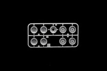 1/35 M978 Fuel Servicing Truck - Hobby Sense