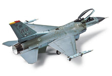 1/72 F-16CJ Fighting Falcon - Hobby Sense