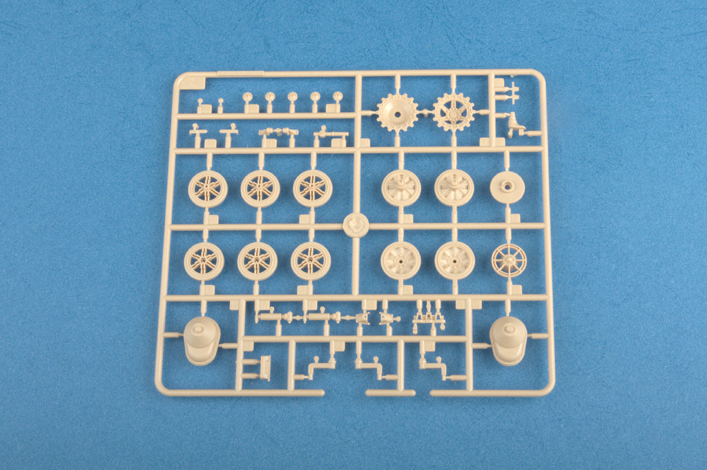 1/35 German Pzkpfw.I Ausf.F VK1801 Early - Hobby Sense