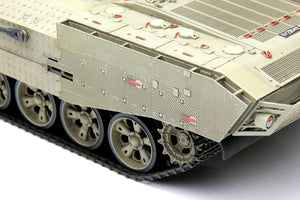 1/35 Israeli Heavy Armored Personnel Carrier Achzarit early - Hobby Sense
