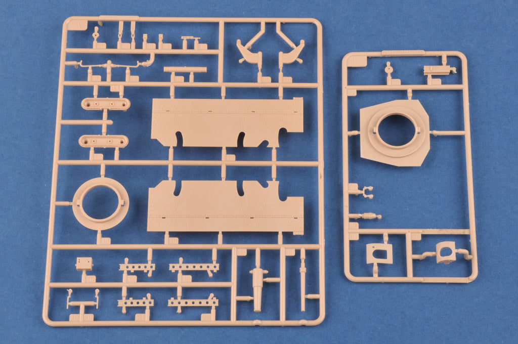 1/35 Soviet D38 Tank - Hobby Sense