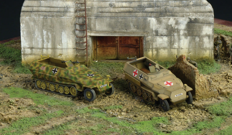 Sd.Kfz.251/1 Ausf.C  (FAST ASSEMBLY KIT) - Hobby Sense